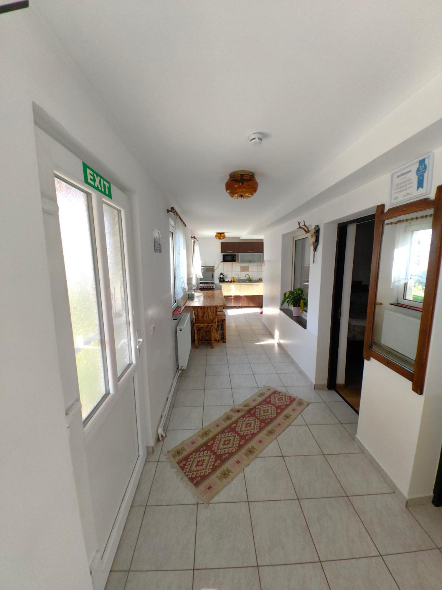Apartamento Casa MATEO Topliţa Habitación foto