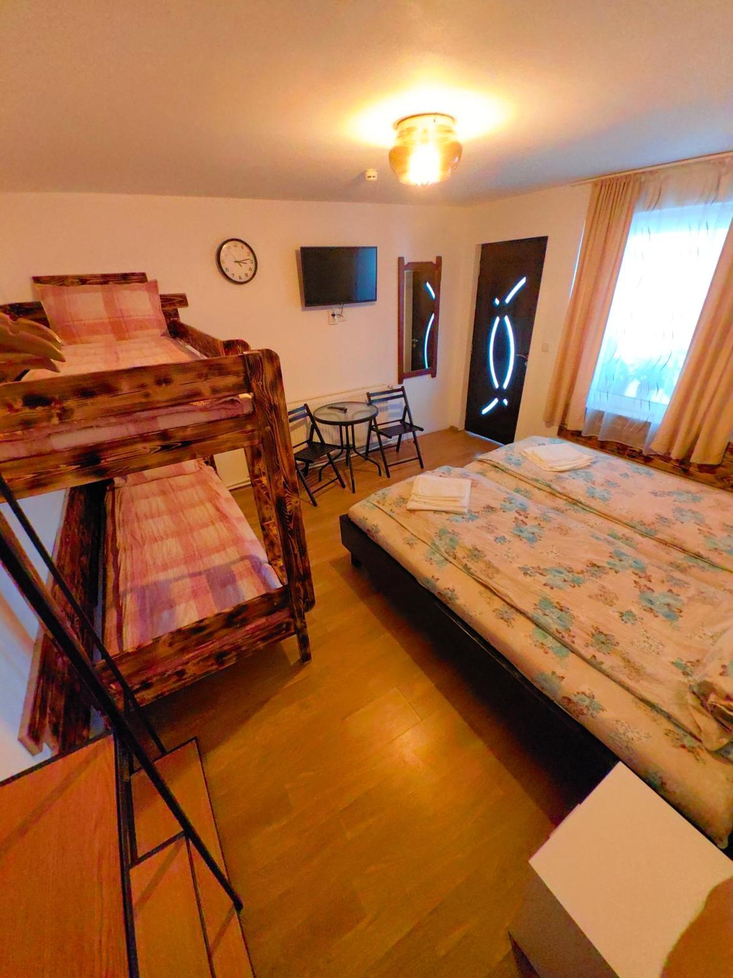 Apartamento Casa MATEO Topliţa Habitación foto